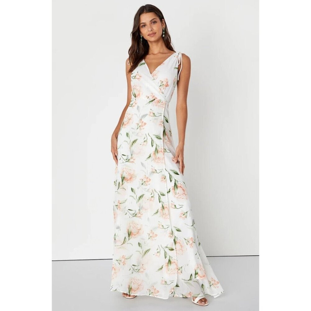 Lulu's Romantic Possibilities White Floral Print Maxi Dress Size Small